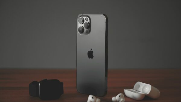 black iphone 7 with white and black dice