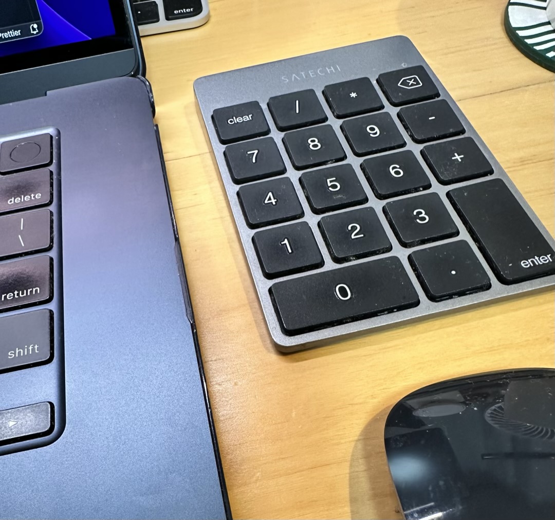 satechi keypad micro-usb